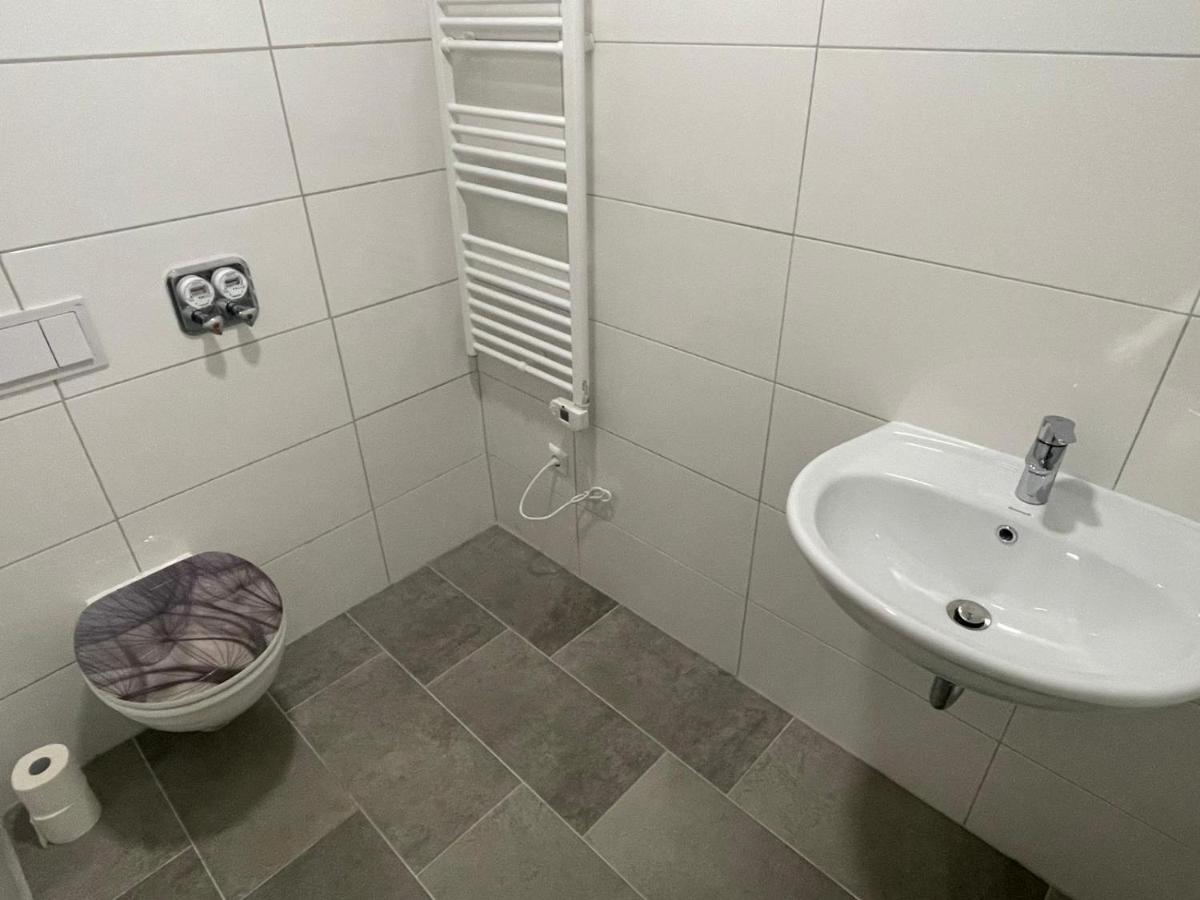 Timeless: 4 Zimmer Apartment Ludwigsburg Bagian luar foto